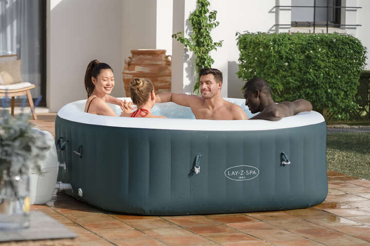 Bestway LAY‑Z‑SPA Whirlpool Ibiza AirJet quadratisch 180 × 180 cm